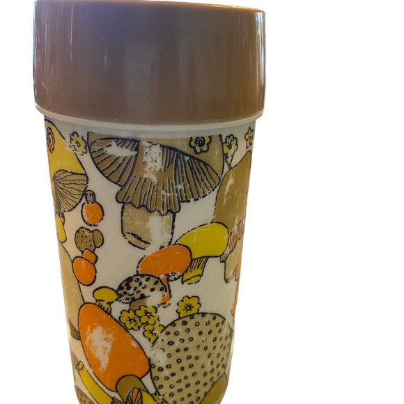aladdin Kitchen Vintage 7s Merry Mushroom Thermos Poshmark